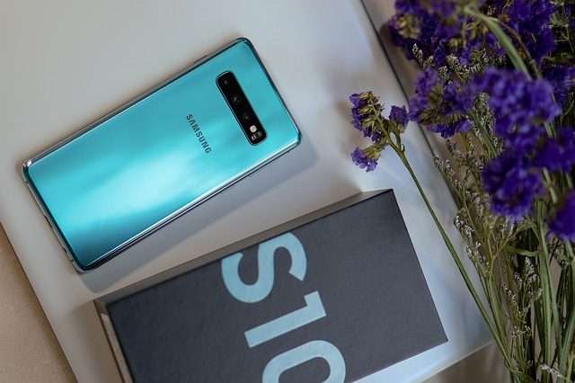 Samsung Galaxy S10