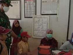 Babinsa Desa Cibenda Lakukan Monitoring Kegiatan Vaksinasi